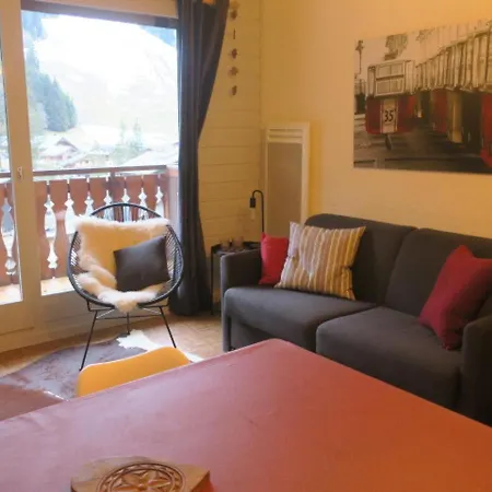 Cocooning Pour 4 Avec Balcon Et Garage à - Fr-1-198-196 * Châtel