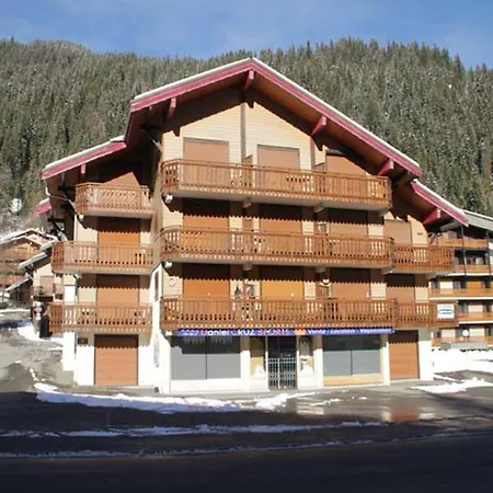 Cocooning Pour 4 Avec Balcon Et Garage A Apartment Chatel